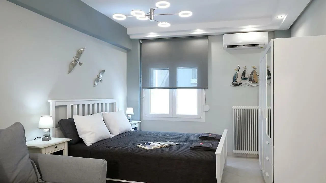 Zotos Luxury Studios & Apartments Soluň